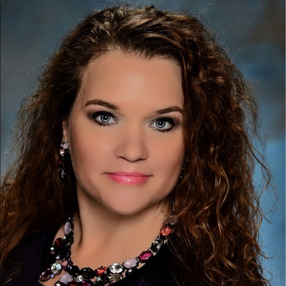 Meet your Posher, Leah